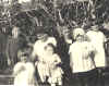 Mrs. Thorp Dorothy and kids May 1925.JPG (159754 bytes)